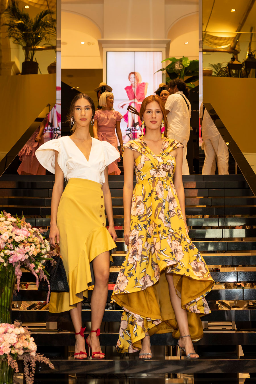 Yeni koleksiyonunu özel bir davetle sundu