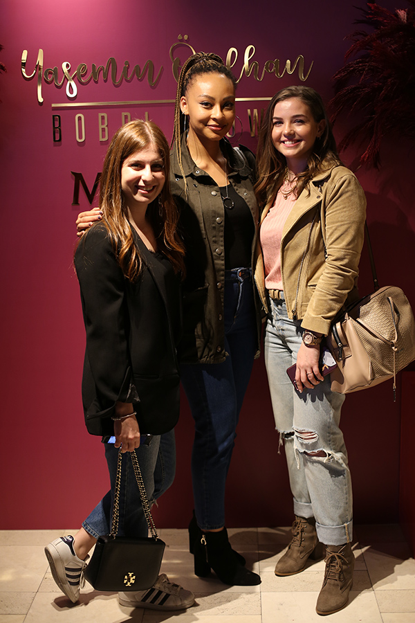 Lansmanda bir araya geldiler