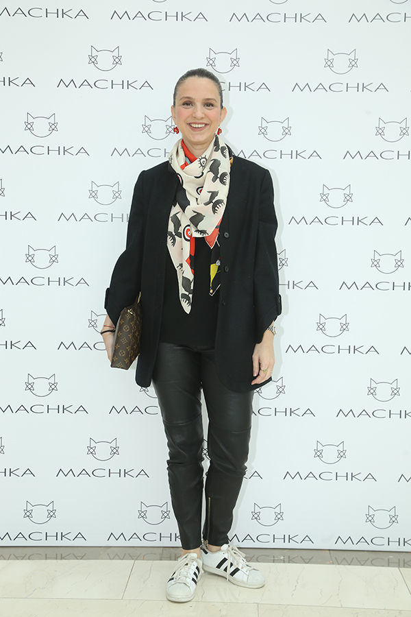 Davette bir araya geldiler