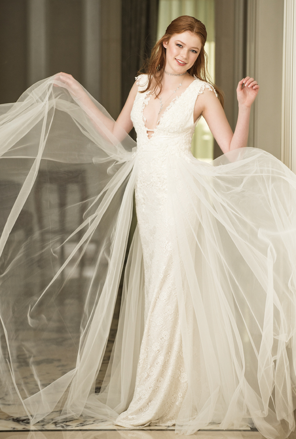 Baharın ihtişamlı gelinlikleri 