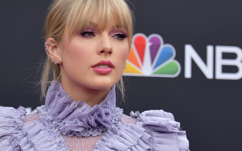 Taylor Swift, Billboard Müzik Ödülleri Töreni'ne damgasını vurdu