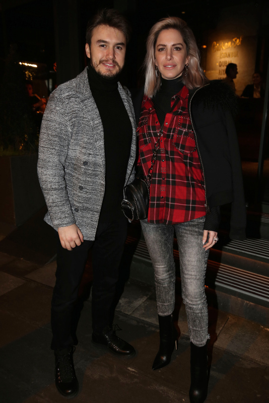 Mustafa Ceceli ''Kıyafetlerimi Selin hazırlar, çok zevklidir''