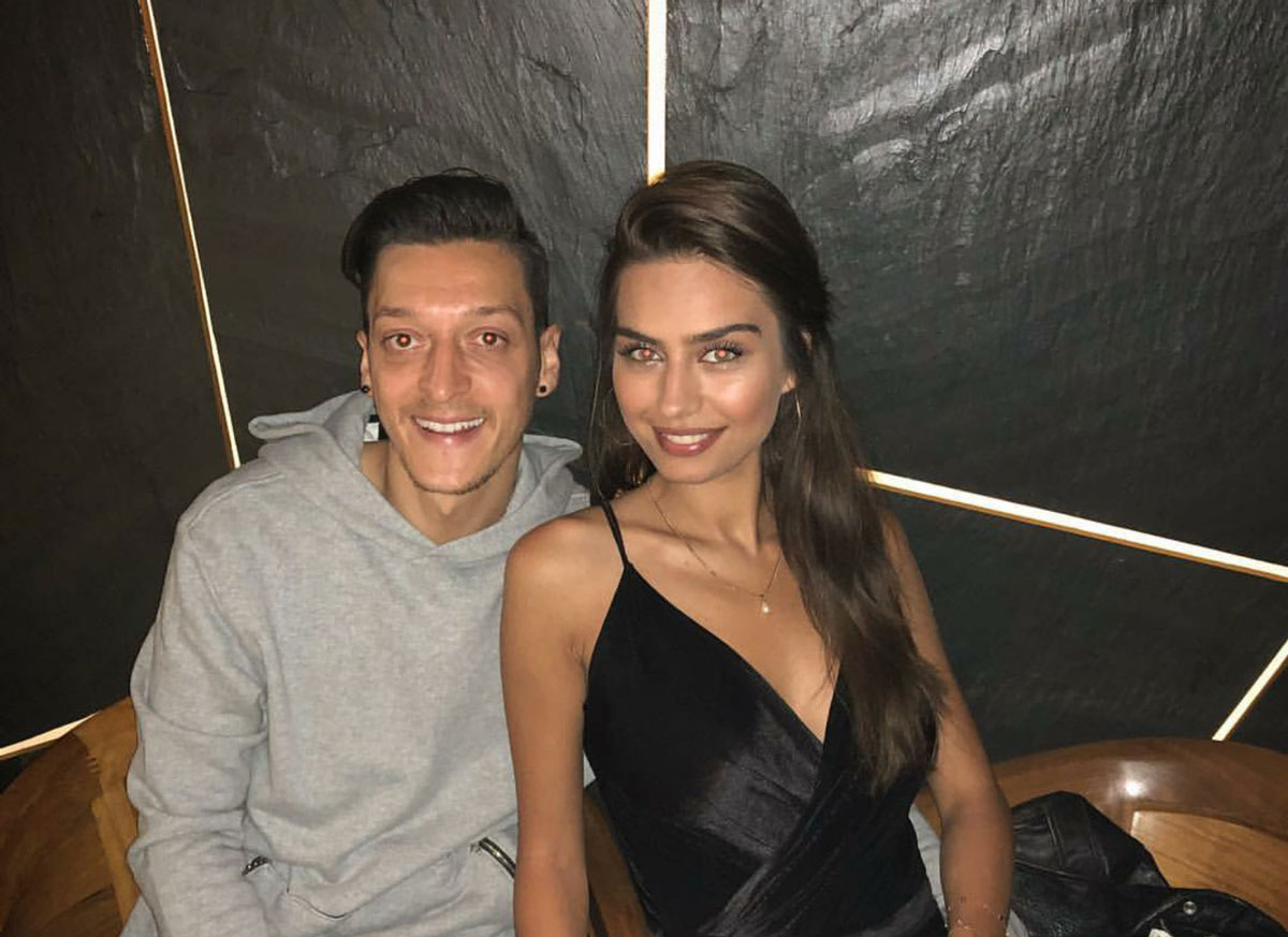 Mesut Özil ve Amine Gülşe'nin düğünü Boğaz'da olacak