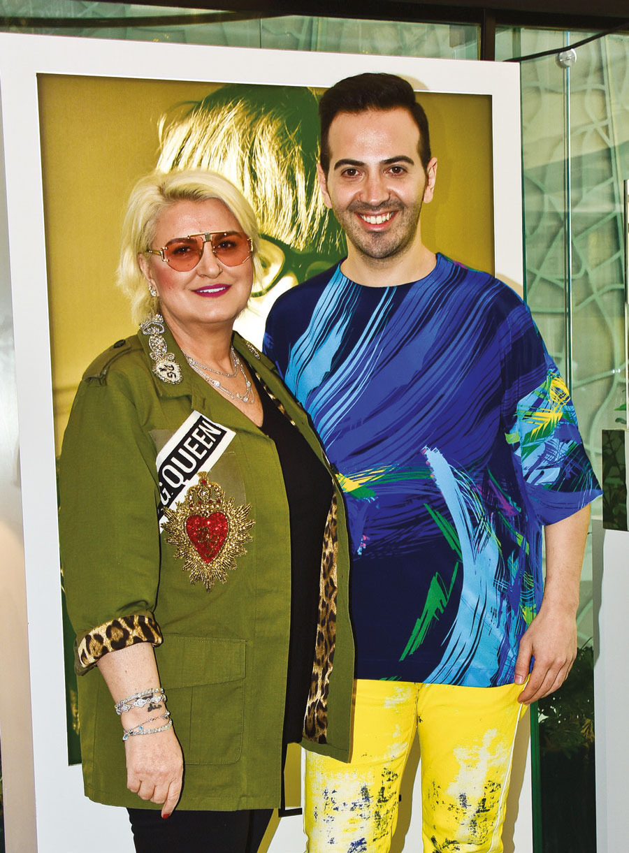 Yeni modelleri incelediler