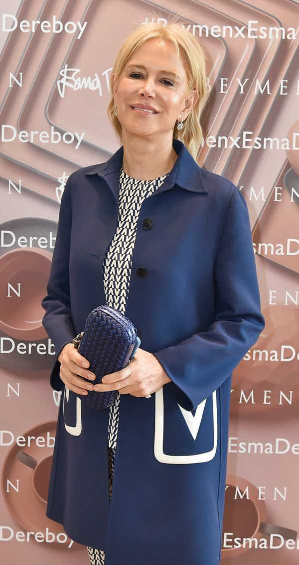 Markasını özel bir davetle tanıttı