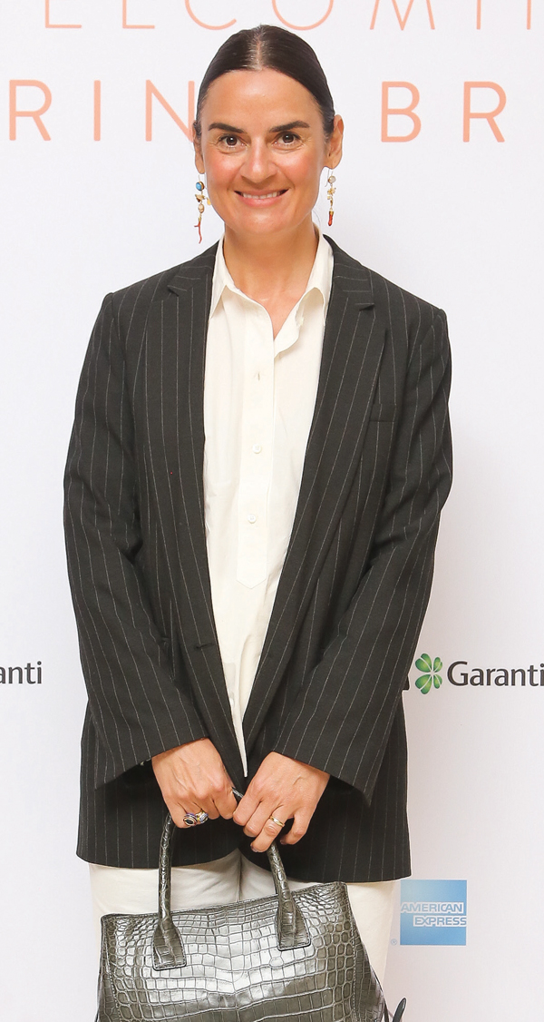 Moda tutkunları yaz sezonu için alışveriş yaptı