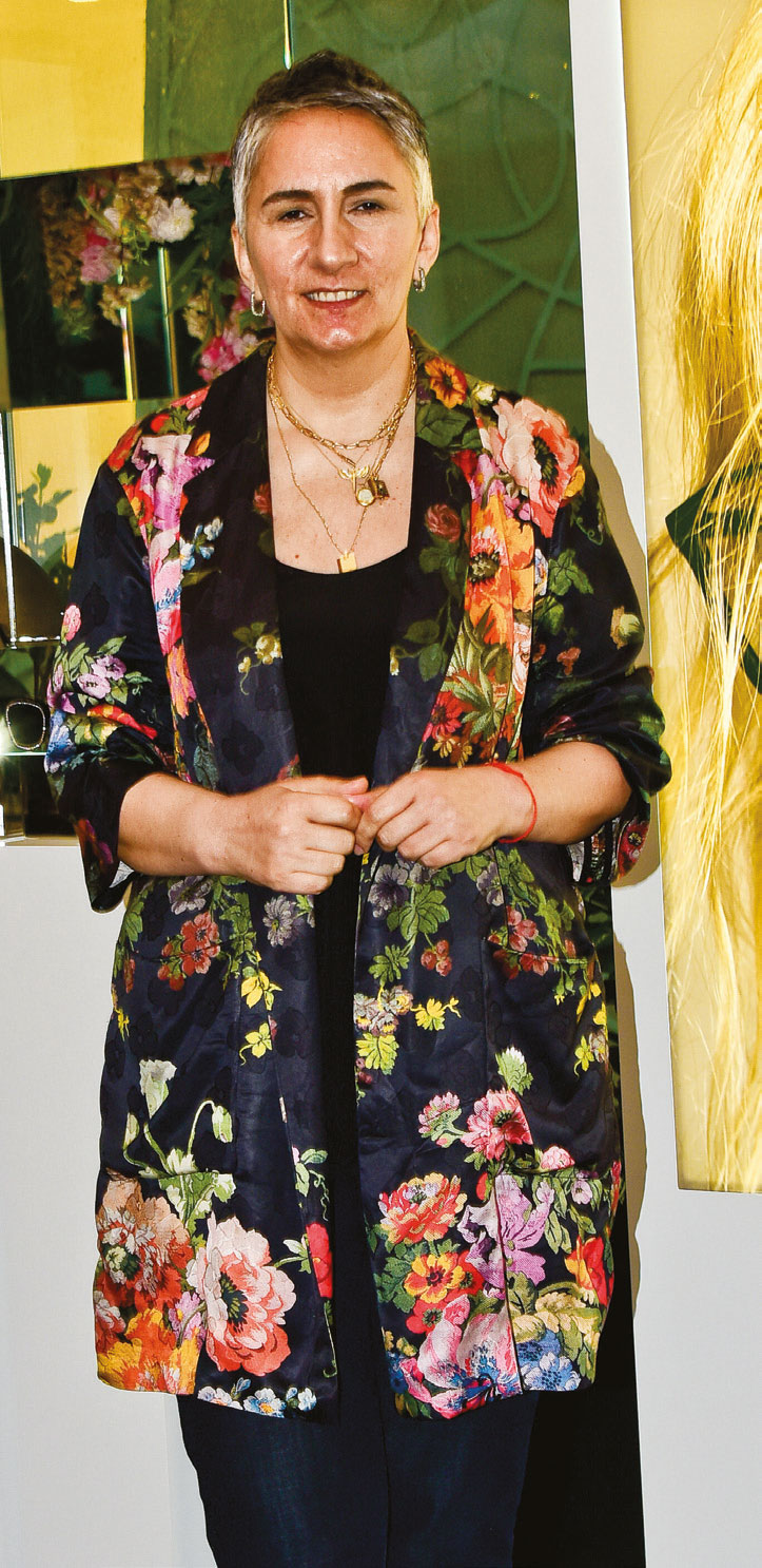 Yeni modelleri incelediler