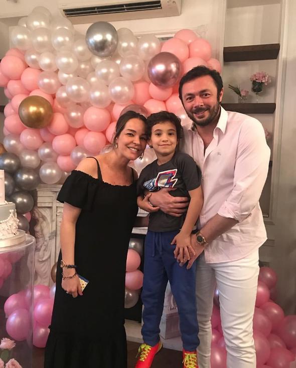 6 aylık hamile Bengü'ye eşinden sürpriz baby shower partisi