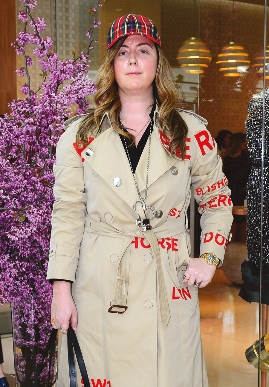 Yeni koleksiyon yeni marka elçisi ile tanıtıldı 