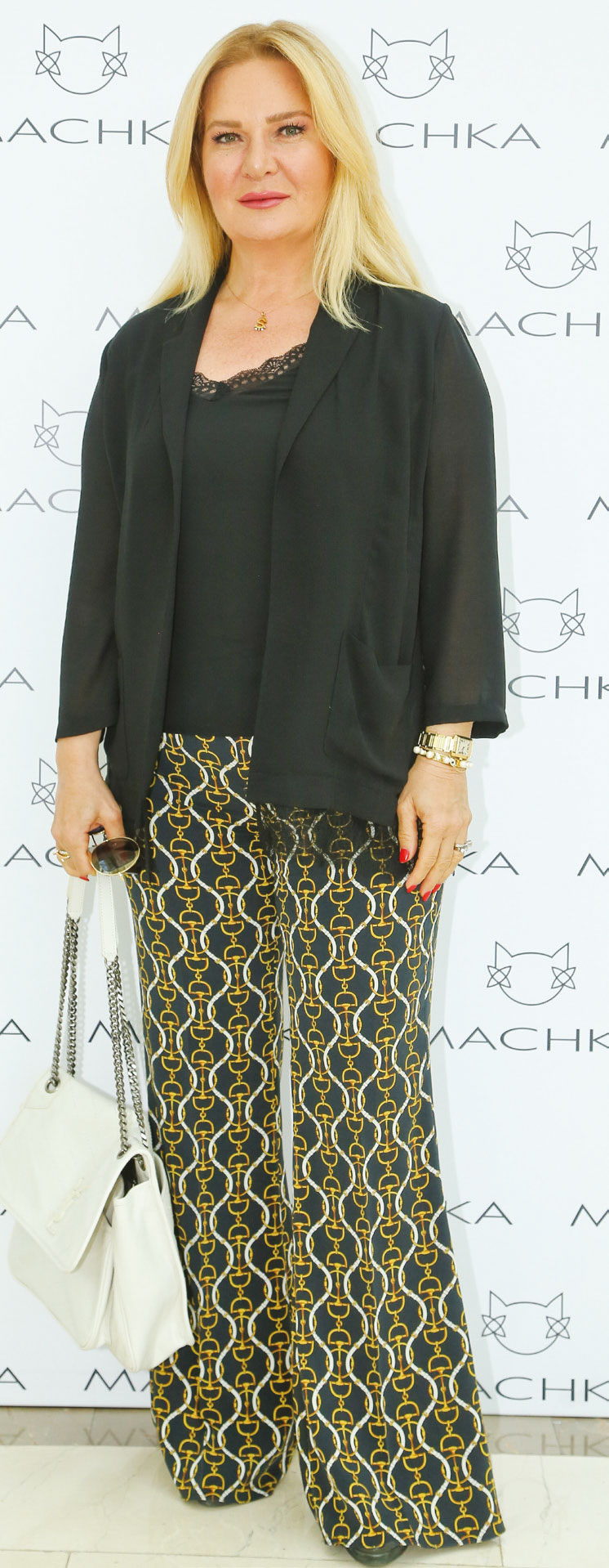 Yeni koleksiyon yeni marka elçisi ile tanıtıldı 