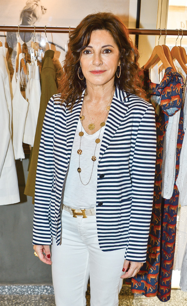 Yeni markaya özel davet