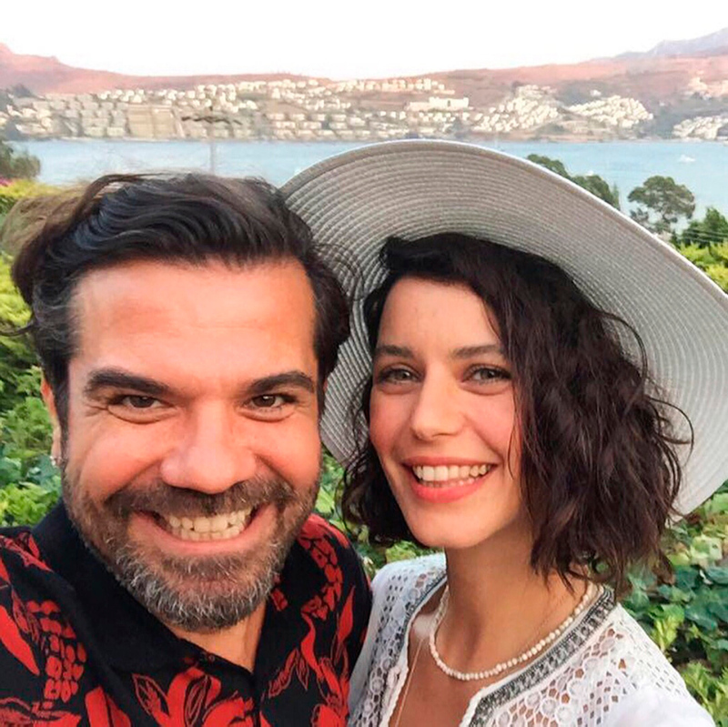 Beren Saat ve Kenan Doğulu arasında neler oluyor?