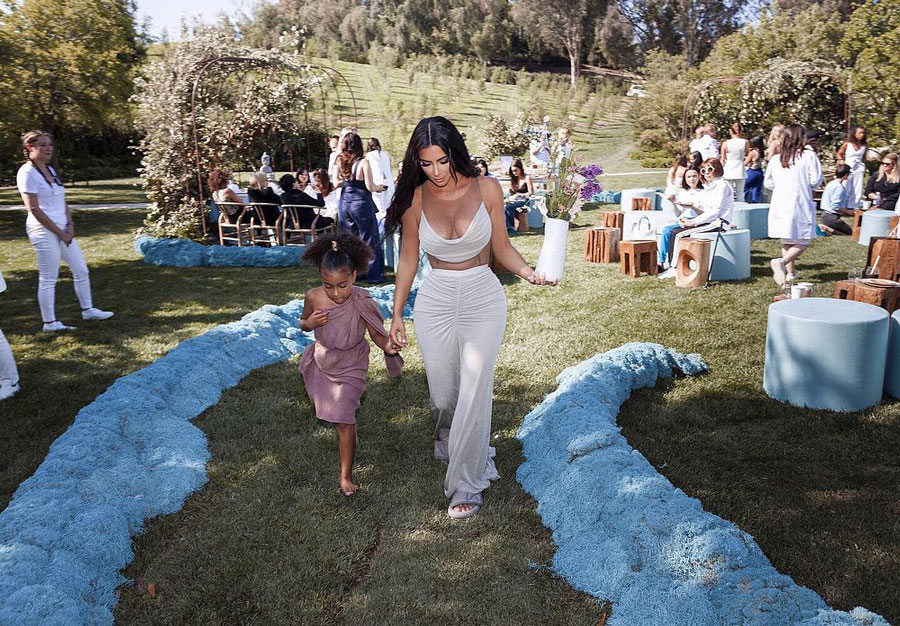 Kim Kardashian'ın 4. çocuğu doğdu
