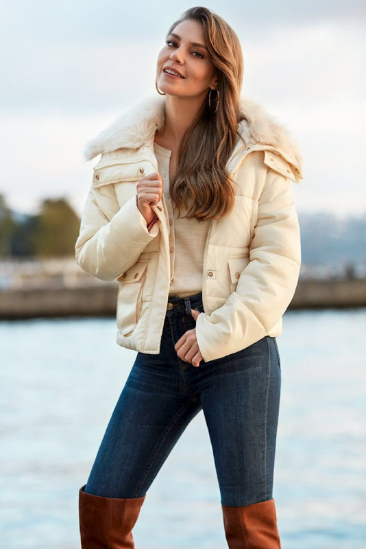 Murat Boz ve Aslı Enver hasta ziyaretinde!