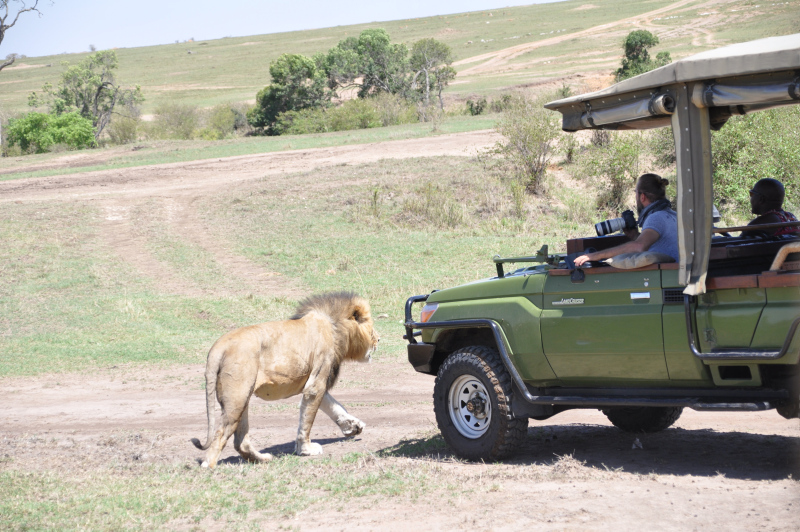 Engin Altan Düzyatan'dan alkışlanacak hareket