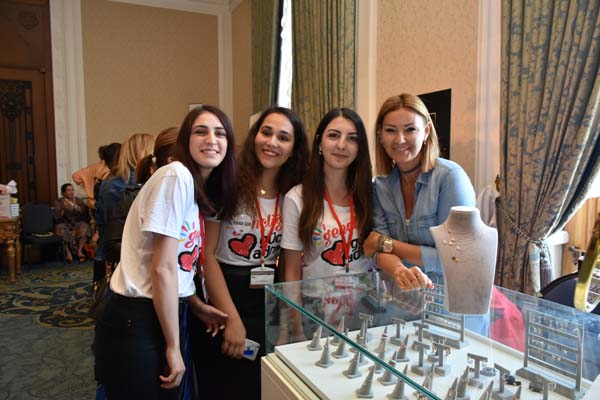 TOG BAZAR'a yoğun ilgi