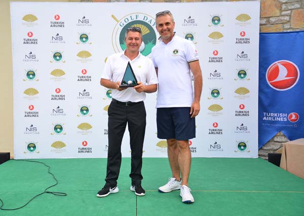 Golf tutkunları bir araya geldi