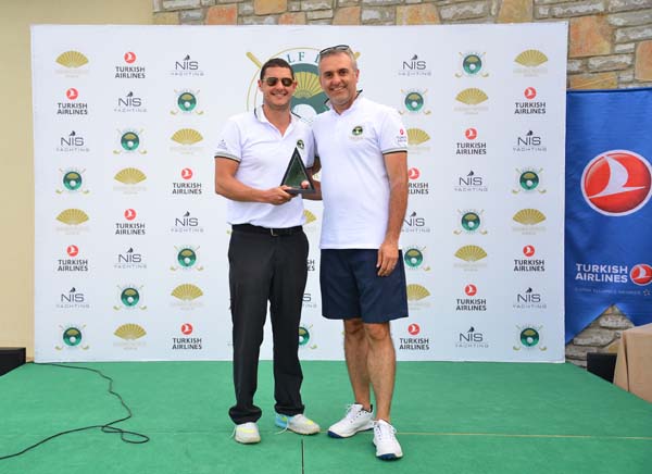 Golf tutkunları bir araya geldi