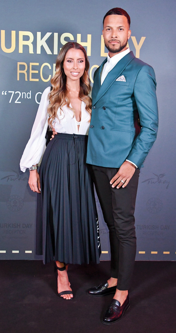 Cannes'da Türk rüzgarı esti