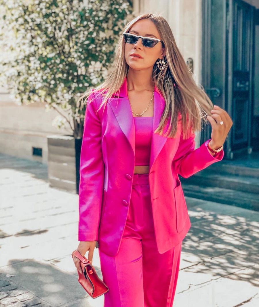 Aksesuar seçimi çok başarılı