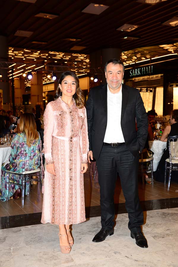 Sergide sema gösterisi