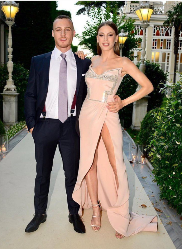 Kerem Bursin Serenay Sarıkaya ve Çağatay Ulusoy hakkında ilk kez konuştu