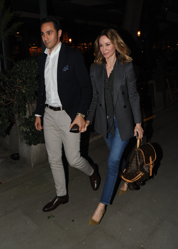 Demet Şener: ''Çocuklarım olmadan evlenmem''