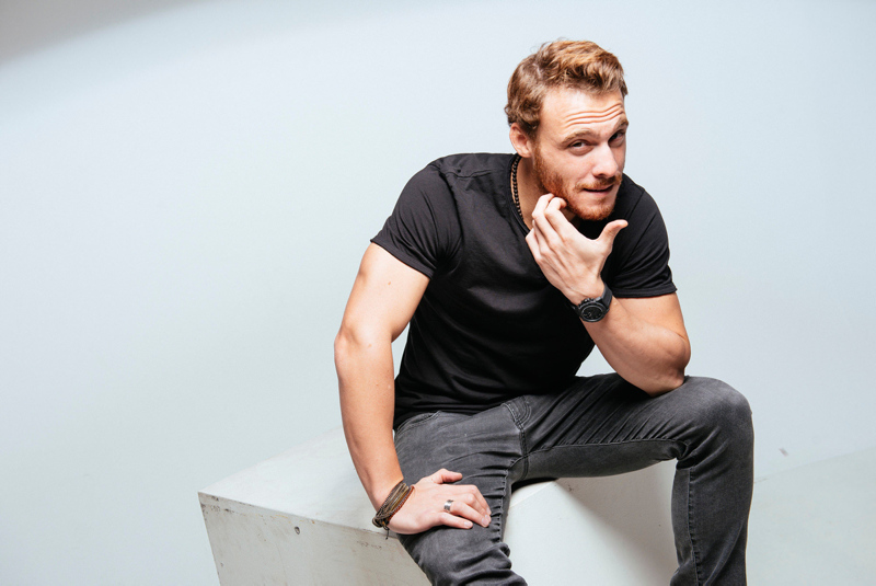 Kerem Bursin Serenay Sarıkaya ve Çağatay Ulusoy hakkında ilk kez konuştu