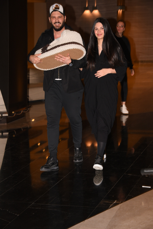 Tolgahan Sayışman'dan oğluyla ilk paylaşım!