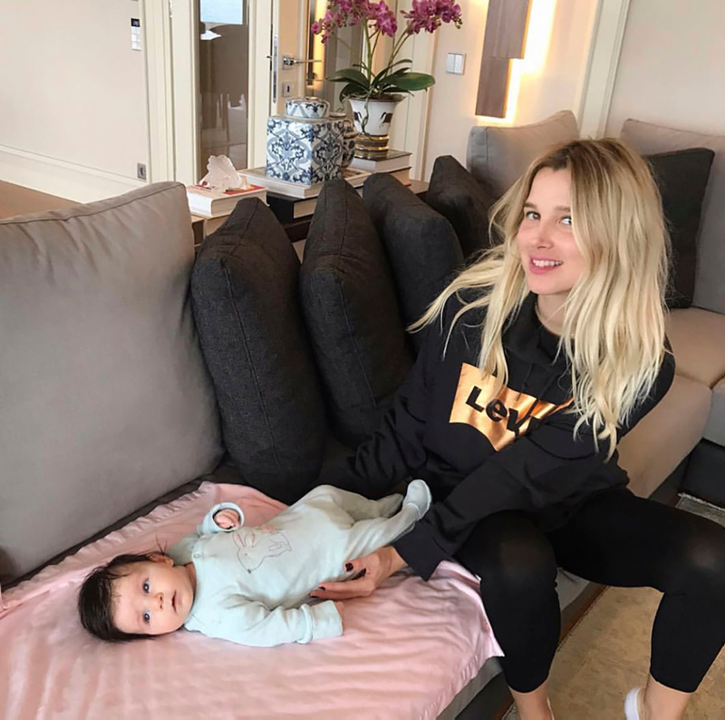 Pınar Sabancı'nın tatil keyfi