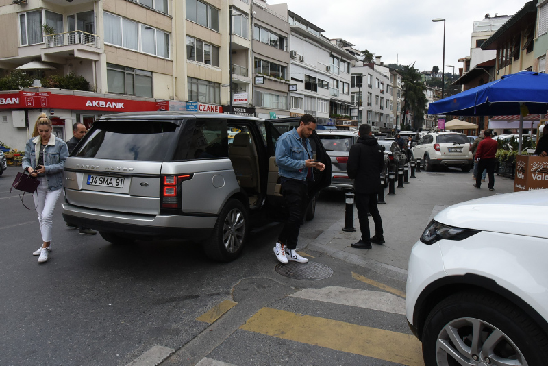 Şeyma Subaşı ve Guido Senia'nın aşk pozu