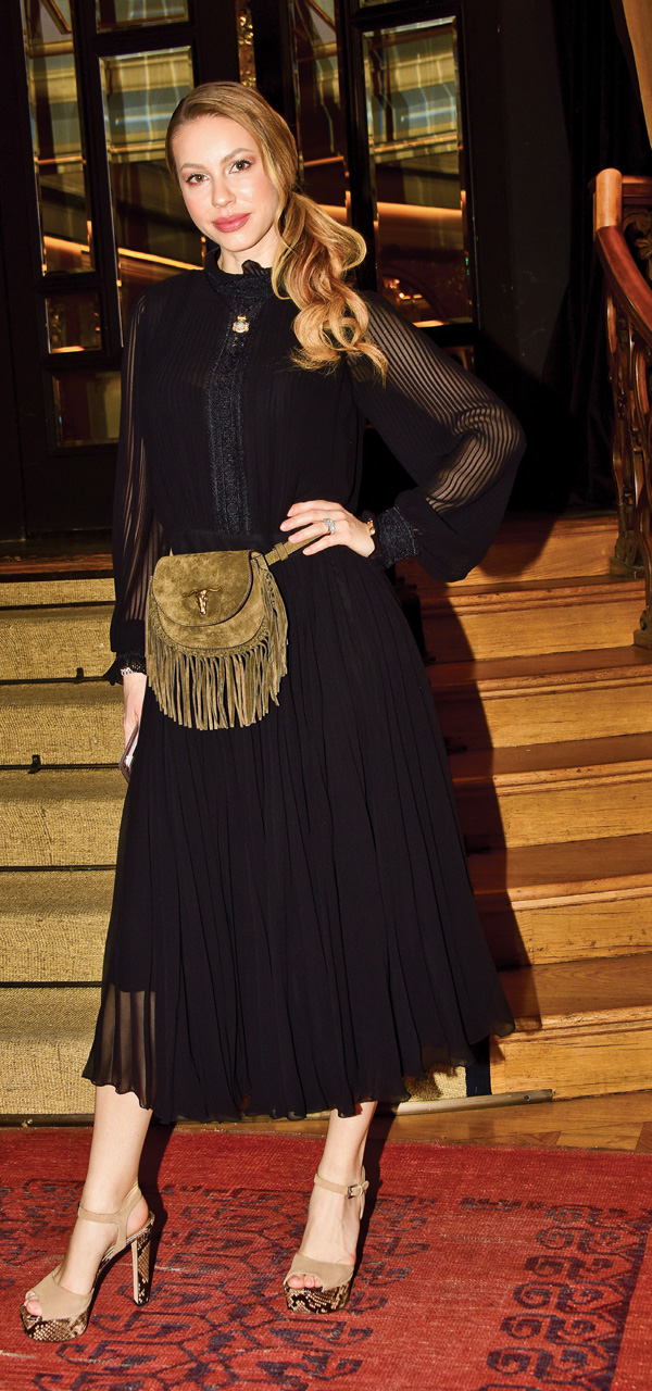 Hollywood yıldızlarının kaş tasarımcısı Türkiye'ye geldi