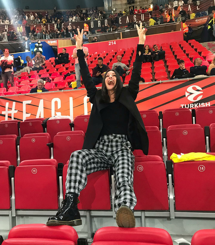 Yasemin Özilhan, yaşadıkları tribün kavgasını anlattı...