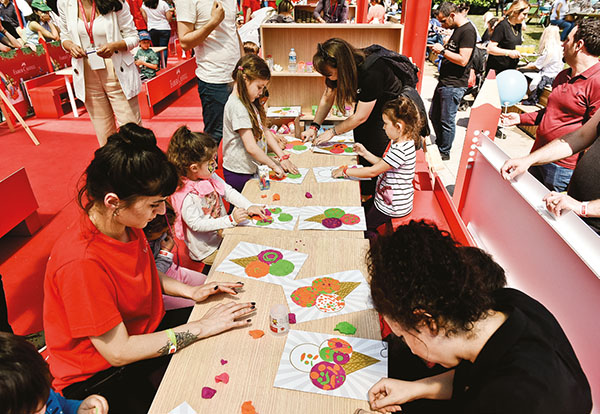 Çocuk festivali eğlenceli geçti