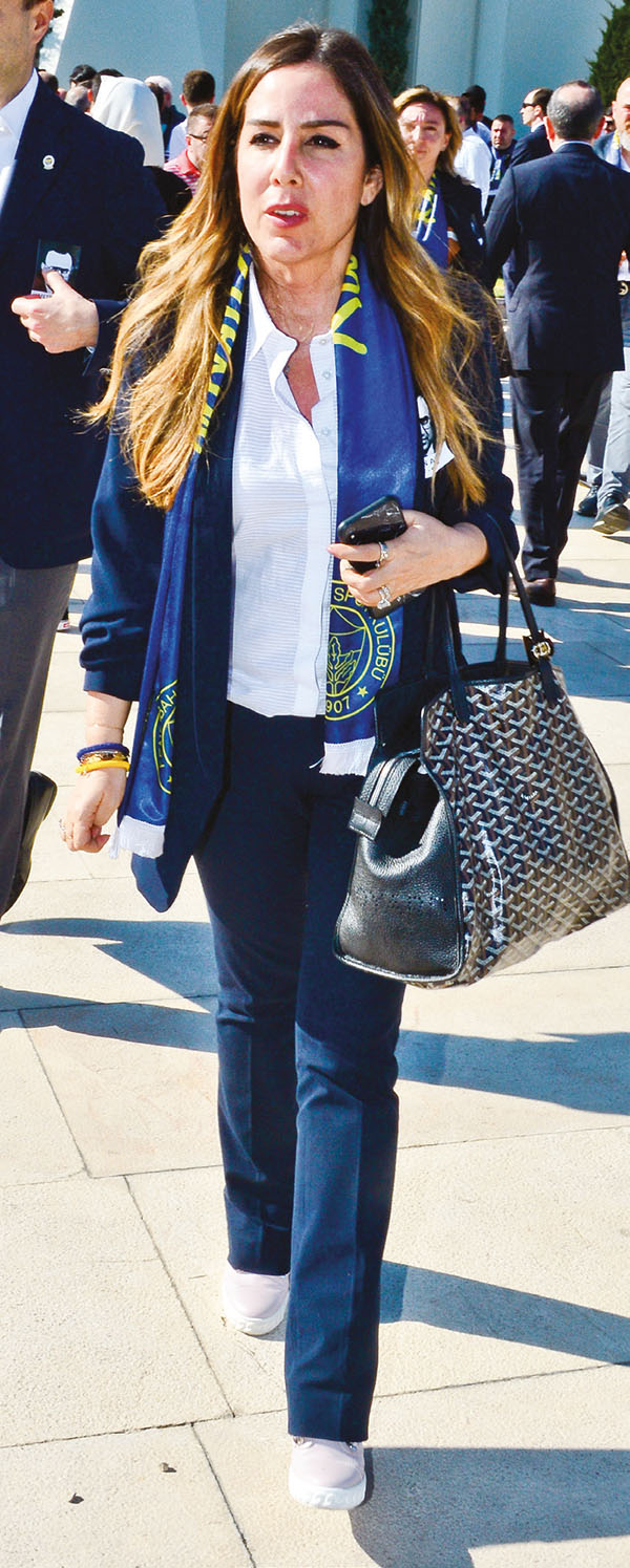 Son yolculuğuna uğurlandı