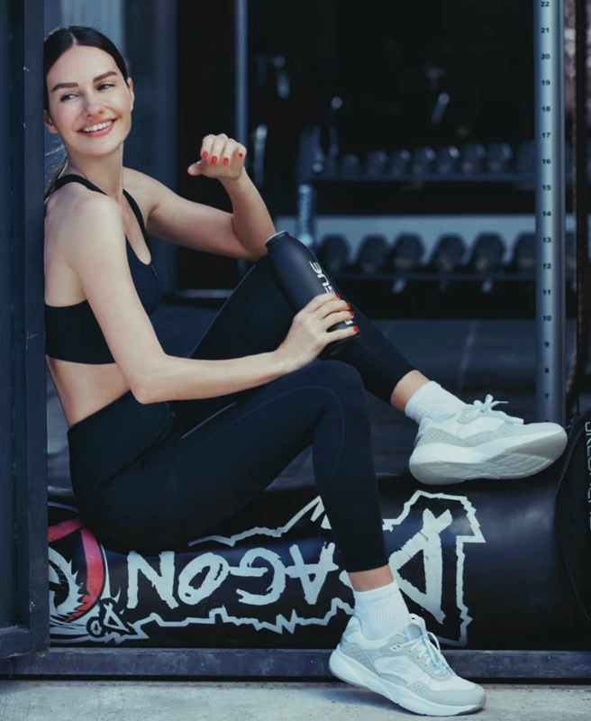 Yasemin Özilhan, Los Angeles'da