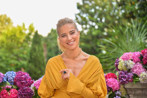 Işıl ışıl davette bir araya geldiler