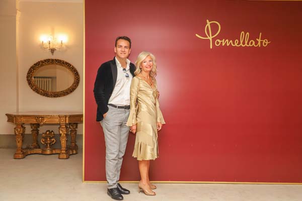 Işıl ışıl davette bir araya geldiler