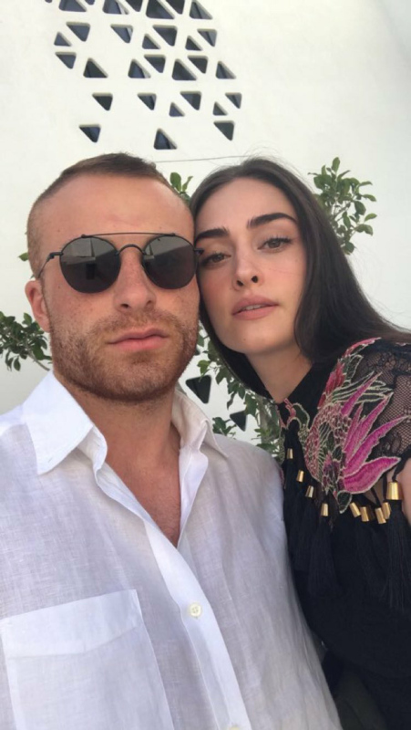 Esra Bilgiç ve Gökhan Töre boşandı