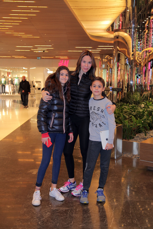 Kutlama sonrası alışveriş keyfi