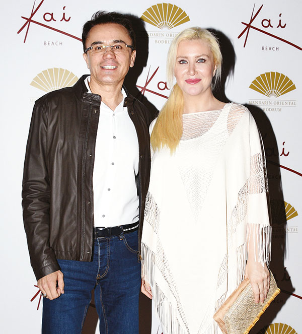 Sezon açılış partisi ünlü isimleri buluşturdu