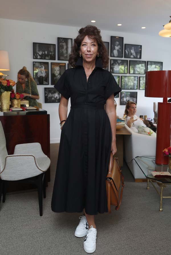 Yaza renkli işbirliği daveti