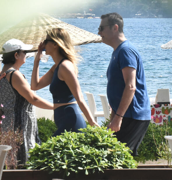 Tuğba Coşkun ve Fikret Orman İstanbul'a döndü