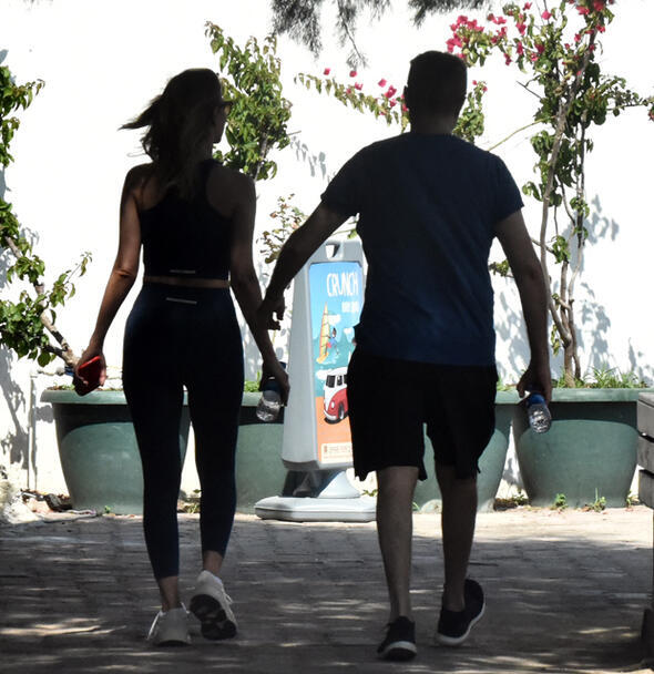 Tuğba Coşkun ve Fikret Orman İstanbul'a döndü