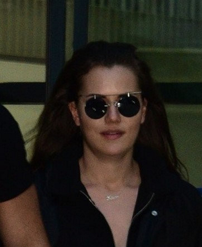 Fahriye Evcen'e hayranlarından anlamlı hediye