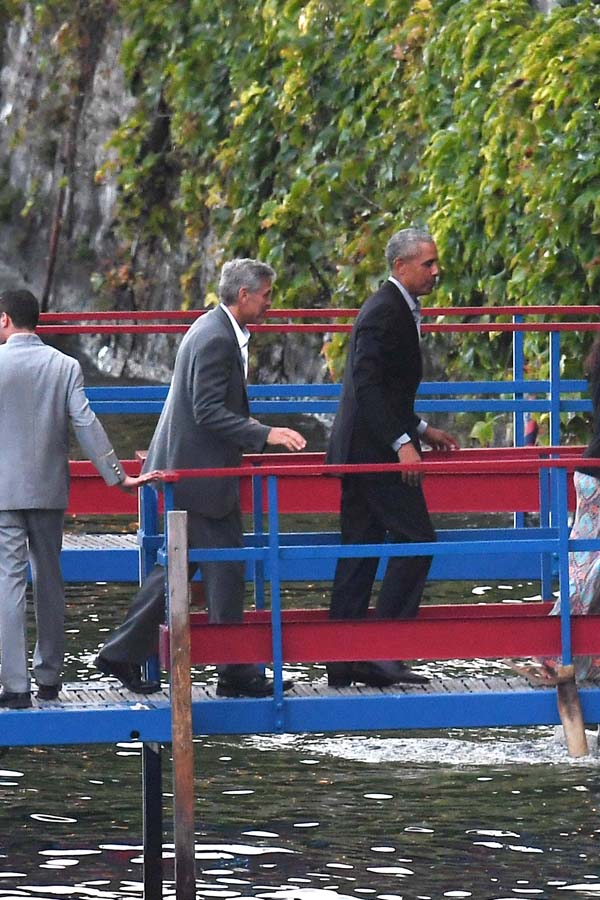 George Clooney ve Barack Obama tekne turunda