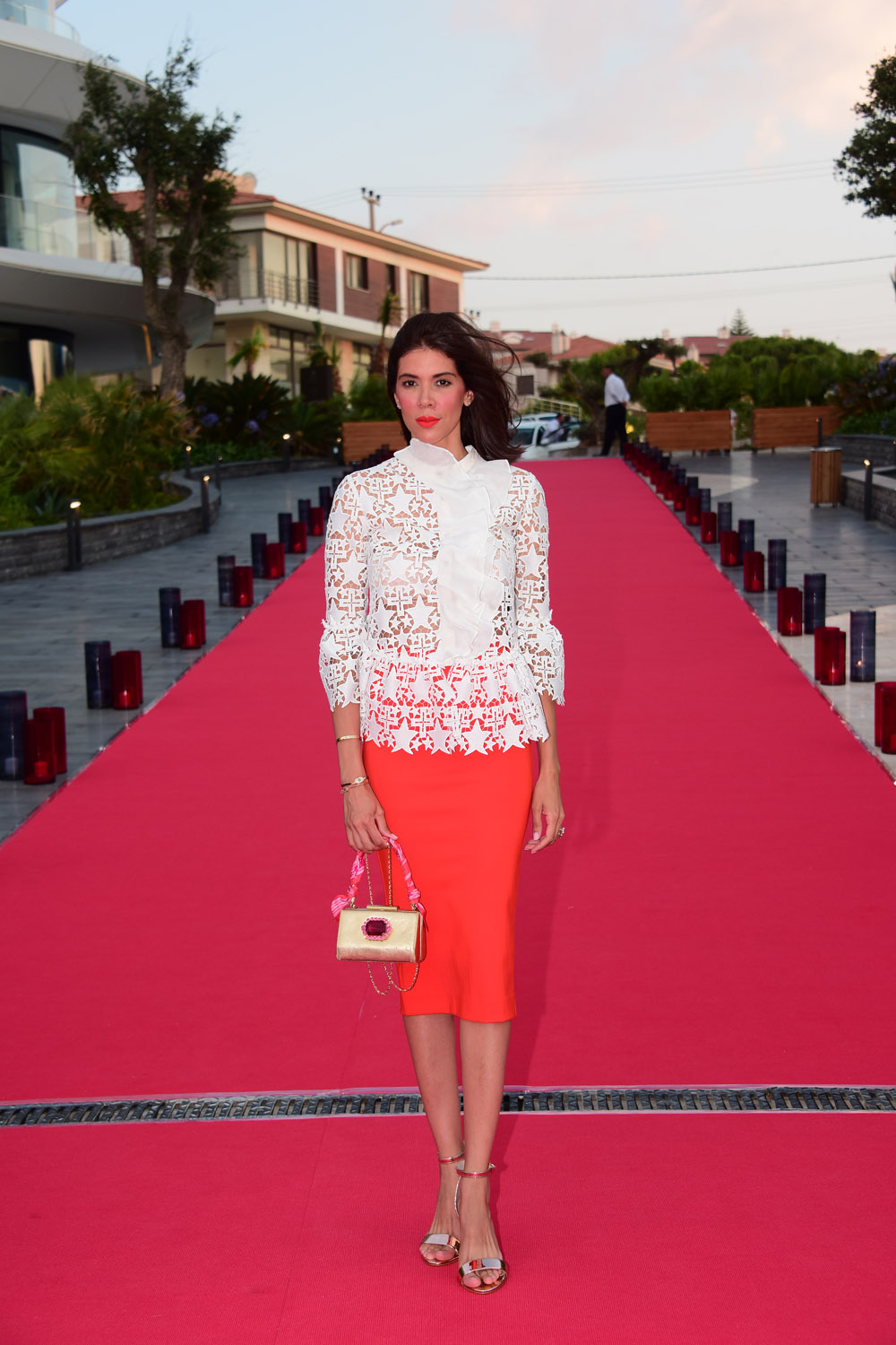 Reges görkemli bir davetle Çeşme'de kapılarını açtı