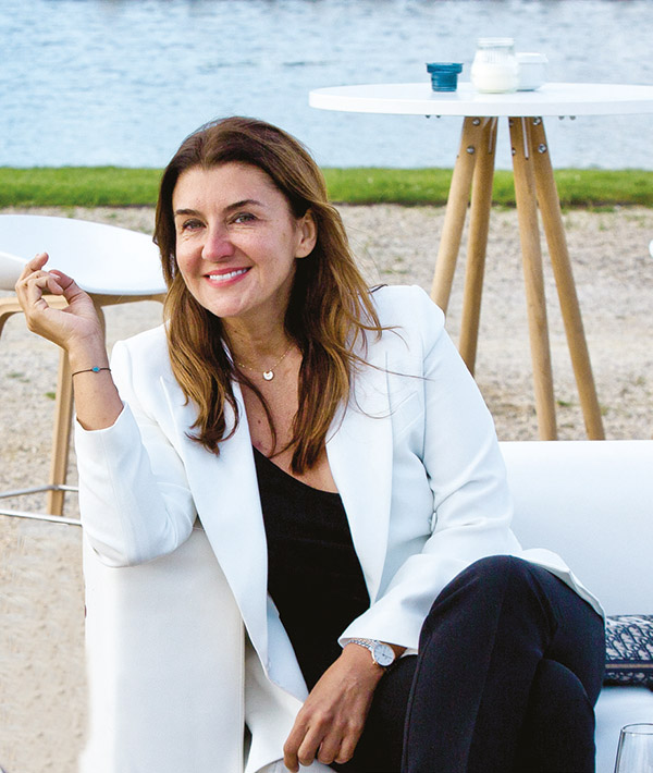 Yeni modele görkemli davet