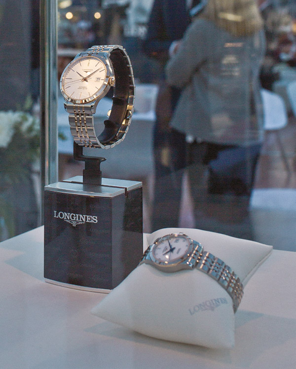 Yeni modele görkemli davet