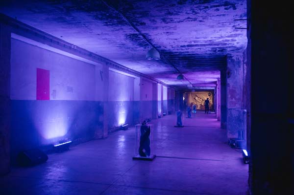 Ünlüler spor ayakkabı partisinde buluştu